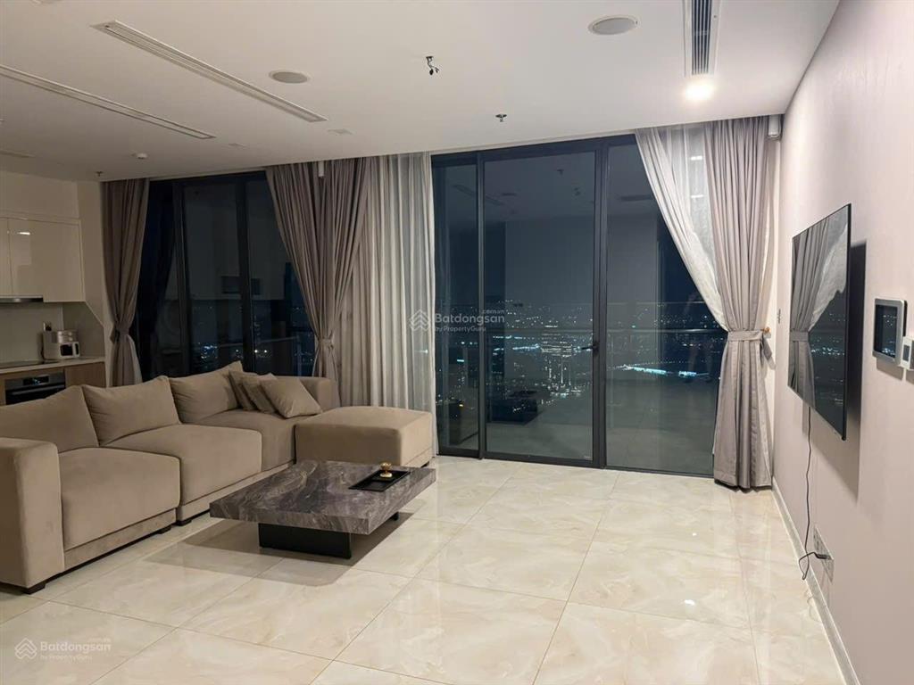 Cho thuê 4pn vinhomes ba son view vòng cung sông sg 60 triệu full nt