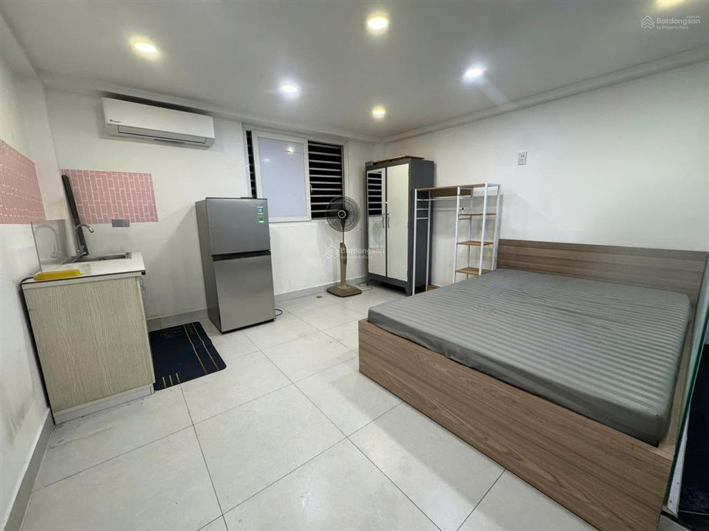 Cho thuê nhà trọ phạm văn đồng, 18m2, nội thất đầy đủ, giá ưu đãi. cách cv gia định 100m