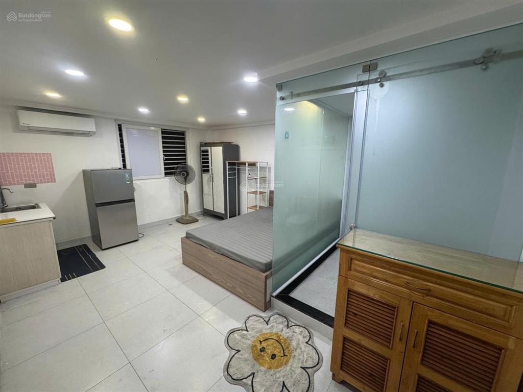 Cho thuê nhà trọ phạm văn đồng, 18m2, nội thất đầy đủ, giá ưu đãi. cách cv gia định 100m