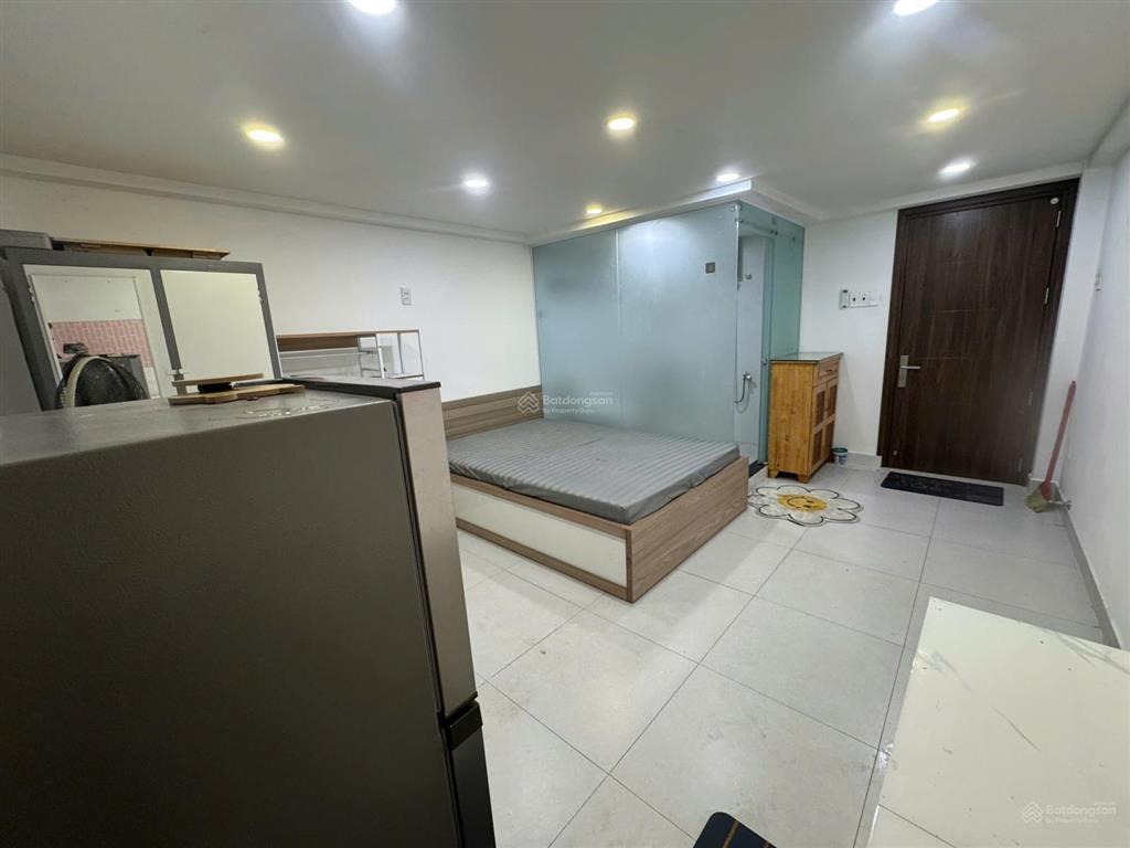 Cho thuê nhà trọ phạm văn đồng, 18m2, nội thất đầy đủ, giá ưu đãi. cách cv gia định 100m