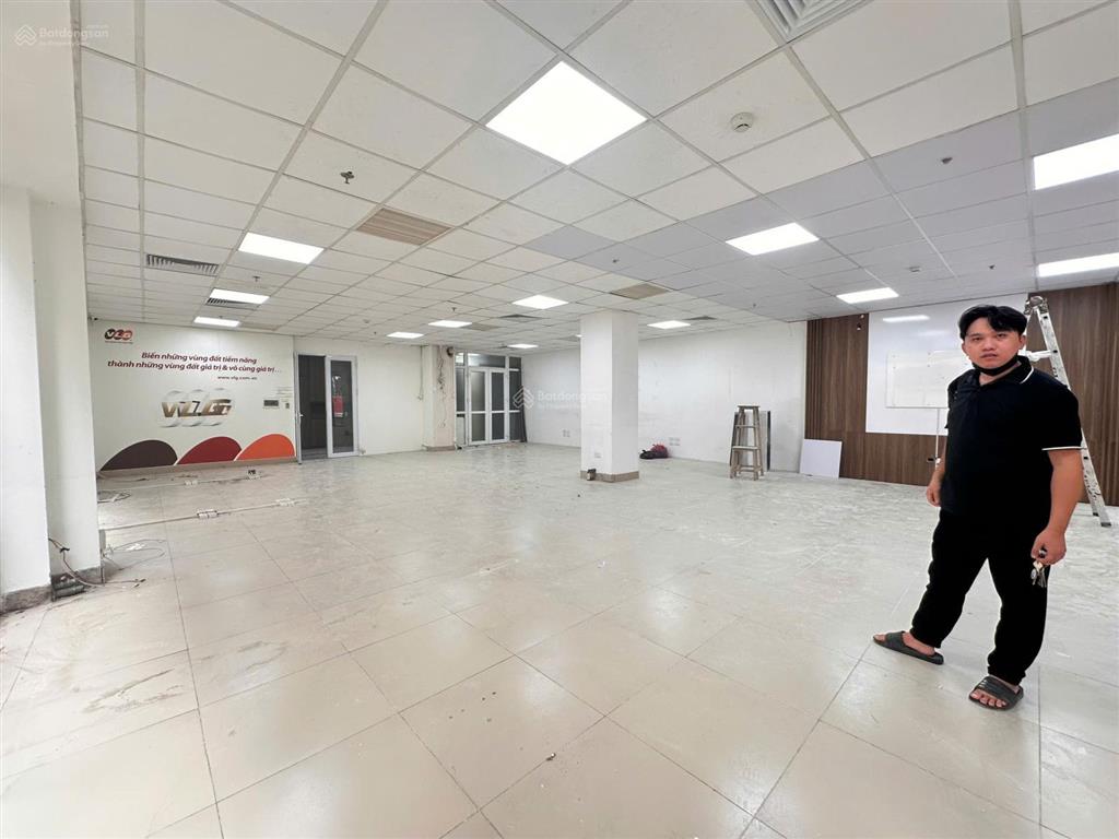 Văn phòng hoàng văn thái  thanh xuân. 130m2 giá thuê 13 triệu