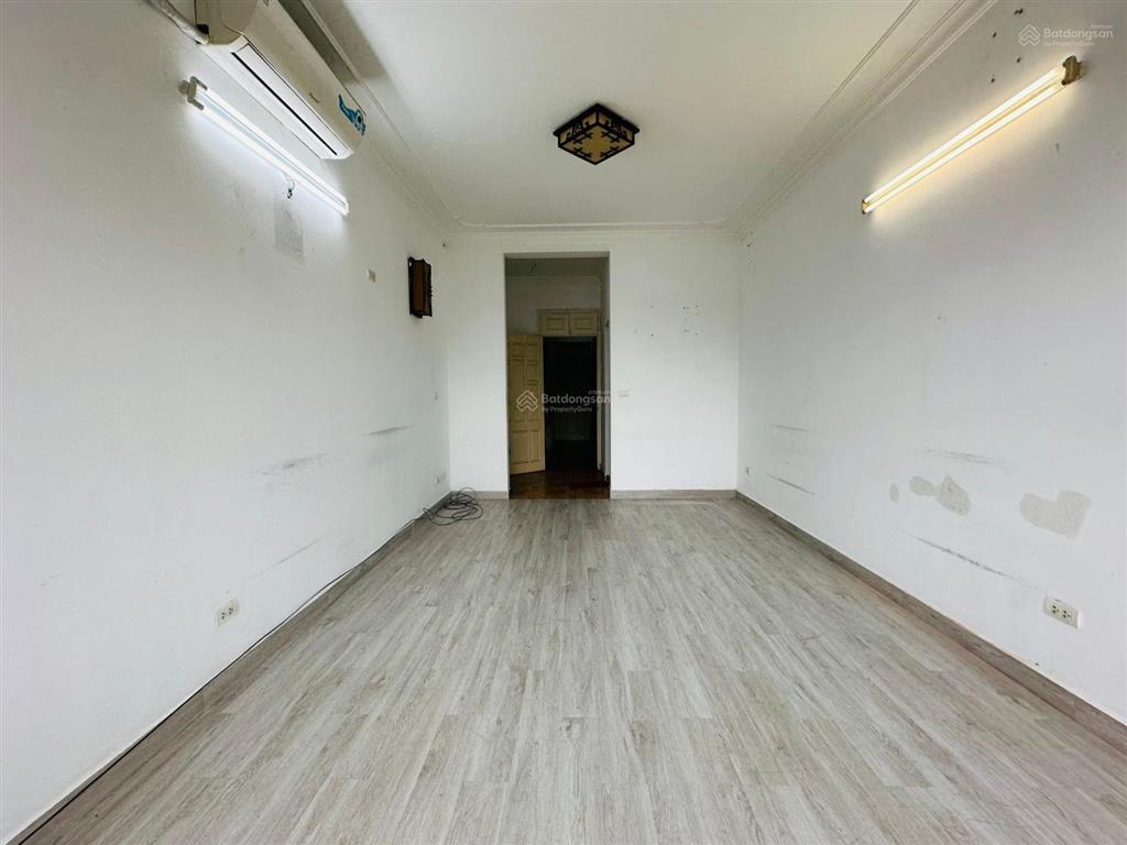 Văn phòng tại ba đình diện tích 40m² giá 5.5 triệu
