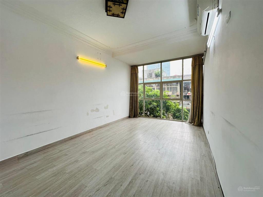 Văn phòng tại ba đình diện tích 40m² giá 5.5 triệu