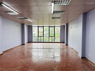 Văn phòng 70m2 tại 19 trần quang diệu  đống đa giá chỉ 7 triệu/th