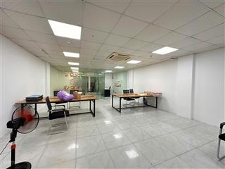 Văn phòng 100m² tại số 75 nguyễn xiển. giá 11 triệu