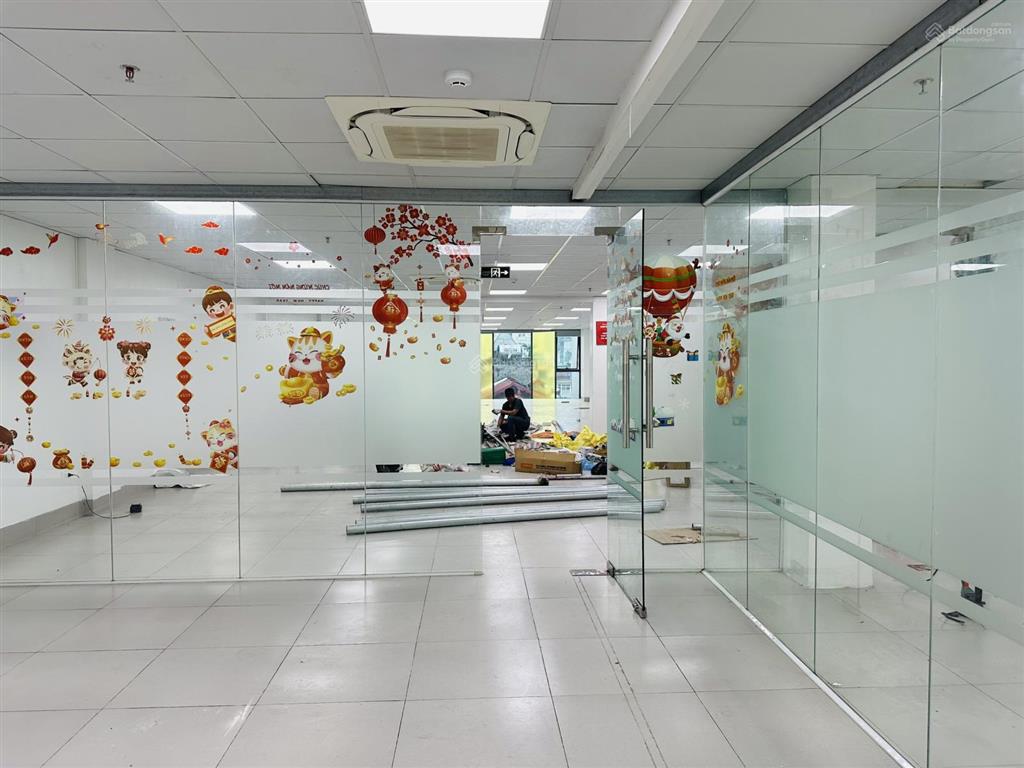 Văn phòng diện tích 200m² tại số 75 nguyễn xiển  thanh xuân