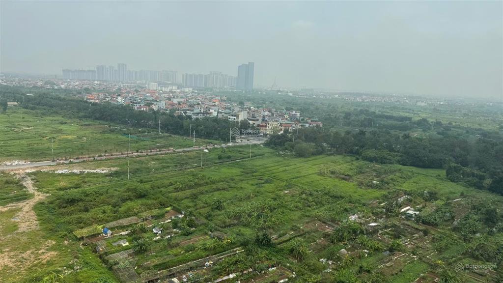 Ecopark bán căn góc 92m2  3pn  tầng trung  sổ lâu dài. giá chỉ 4.3 tỷ bao phí !