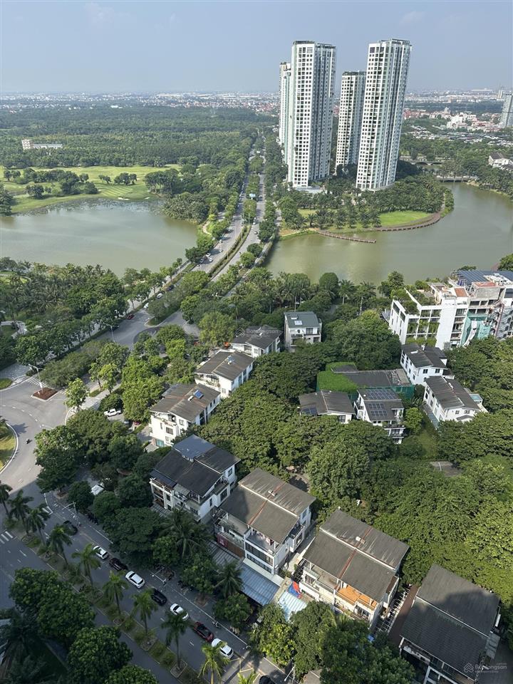 Ecopark bán căn 55m2 (2pn)  tầng 1x  view hồ thiên nga  đủ đồ  trung tâm ecopark (ảnh thật)