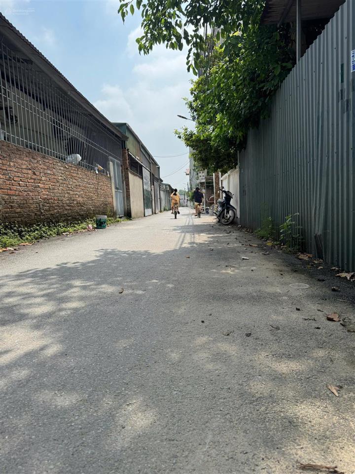 Chính chủ bán 54m đường ô tô, 1 nhà ra trục chính giá 97tr/1m