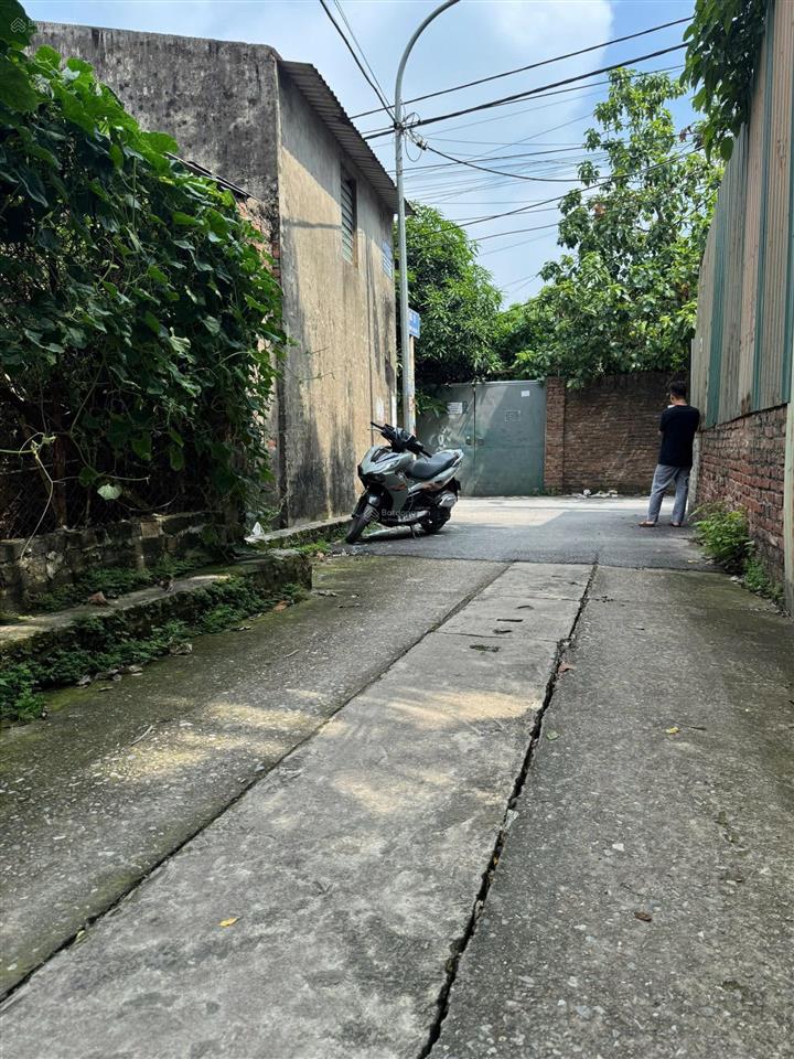 Chính chủ bán 54m đường ô tô, 1 nhà ra trục chính giá 97tr/1m