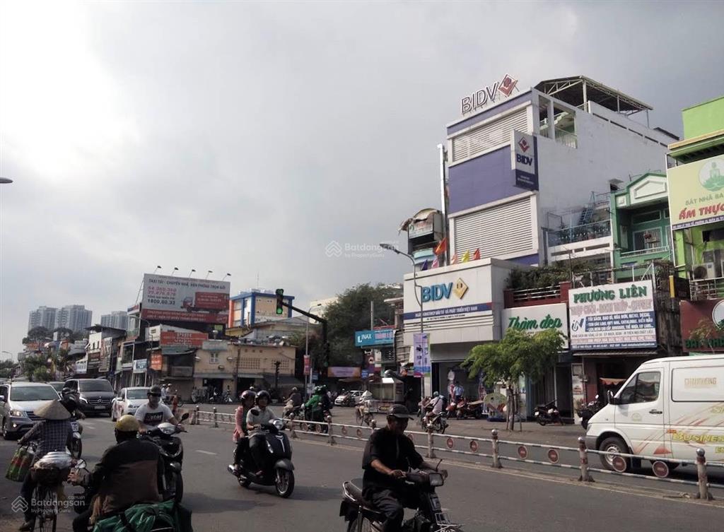 Cho thuê nhà mặt tiền đường 506  508 lý thái tổ, hiện tại bidv đang thuê, thích hợp kd đa dạng
