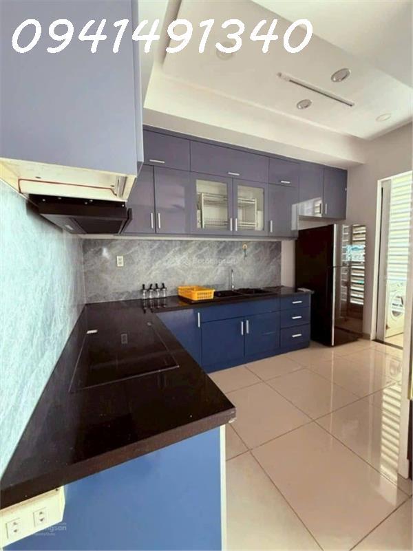 Gia đình chuyển kế hoạch nên cần nhượng lại căn hộ góc tại Carillon 2