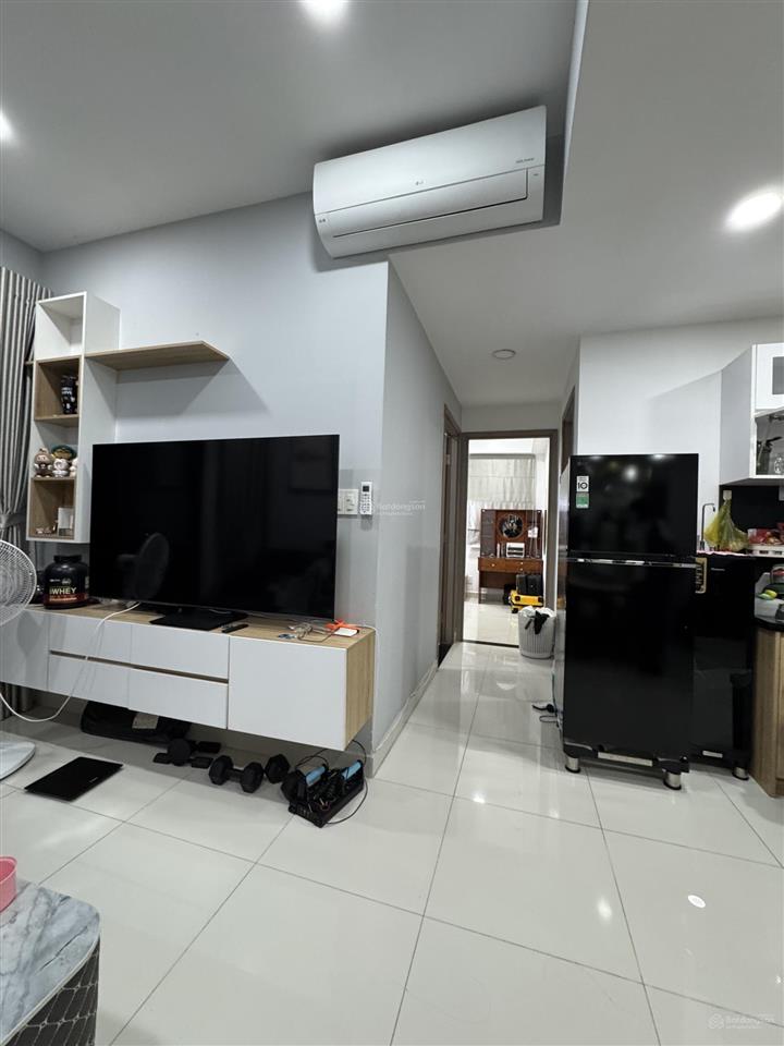 Bán căn hộ 64 hoàng quốc viêt . giá 3.4 tỷ . sổ hồng .   0855 548 ***