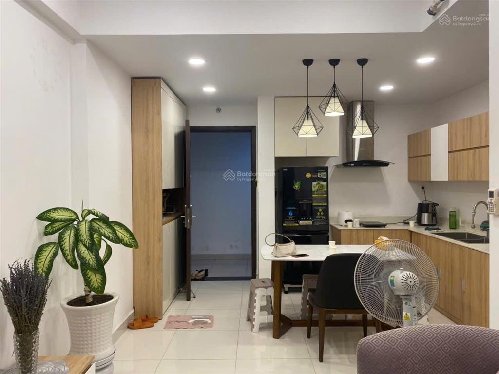 Bán ch 64 hoàng quốc việt giá  3.030 tỷ sô hồng