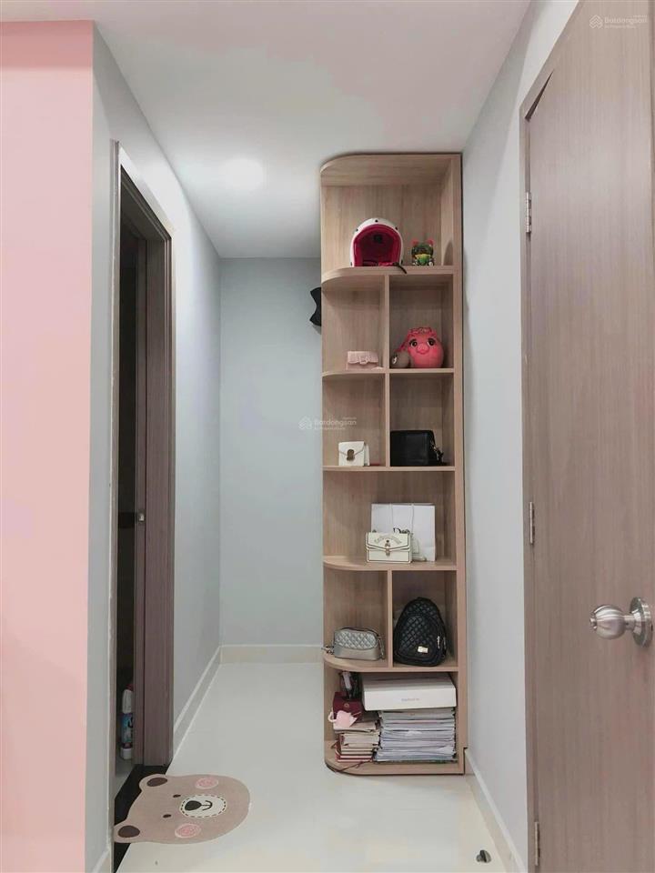 Bán gấp căn hộ 60m2 hoàng quốc việt, quận 7. giá 3,3 tỷ. sổ hồng