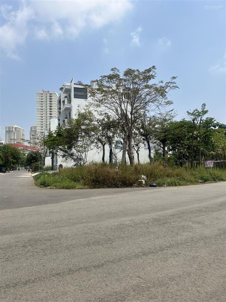 Bán lô giữa tái định bán lô giữa tái định cư phú mỹ . dt 5x18 . giá 8.2 tỷ ( tl) .  0855 548 ***