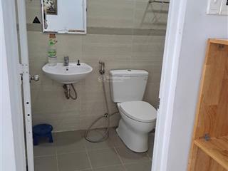 Cho thuê chdv giá 3.5 tr /th.  ngày phòng đẹp full nt có ban công .  0855 548 ***