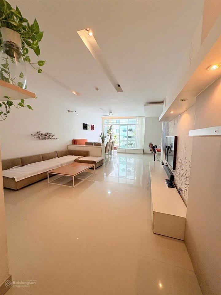 Bán căn hộ belleza 124m2. giá 5,5 tỷ. sổ hồng.  0855 548 ***