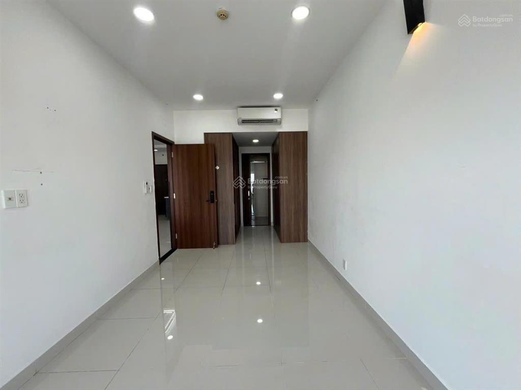 Bán căn hộ tulip hoàng quốc việt giá 3, tỷ.  ngay 0855 548 ***