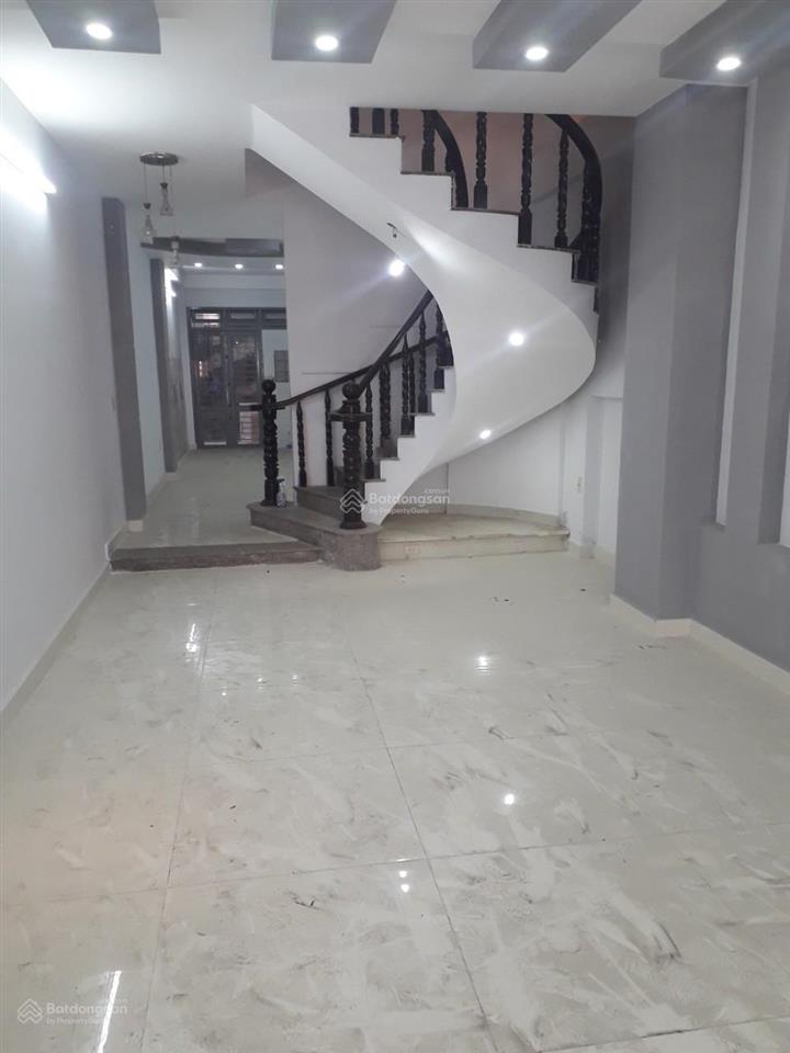 Cho thuê nhà nguyên căn (1 lầu) kdc chánh hưng, p. 5, q8