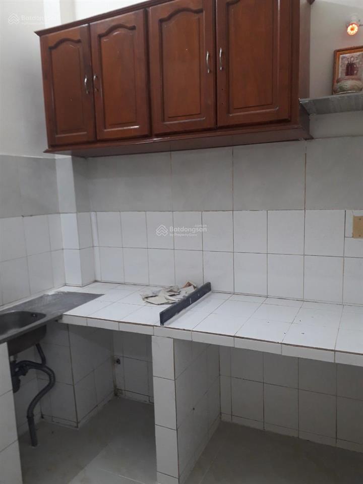Cho thuê nhà nc mặt tiền phạm hùng (1 lầu), phường 5, quận 8, tp. hcm
