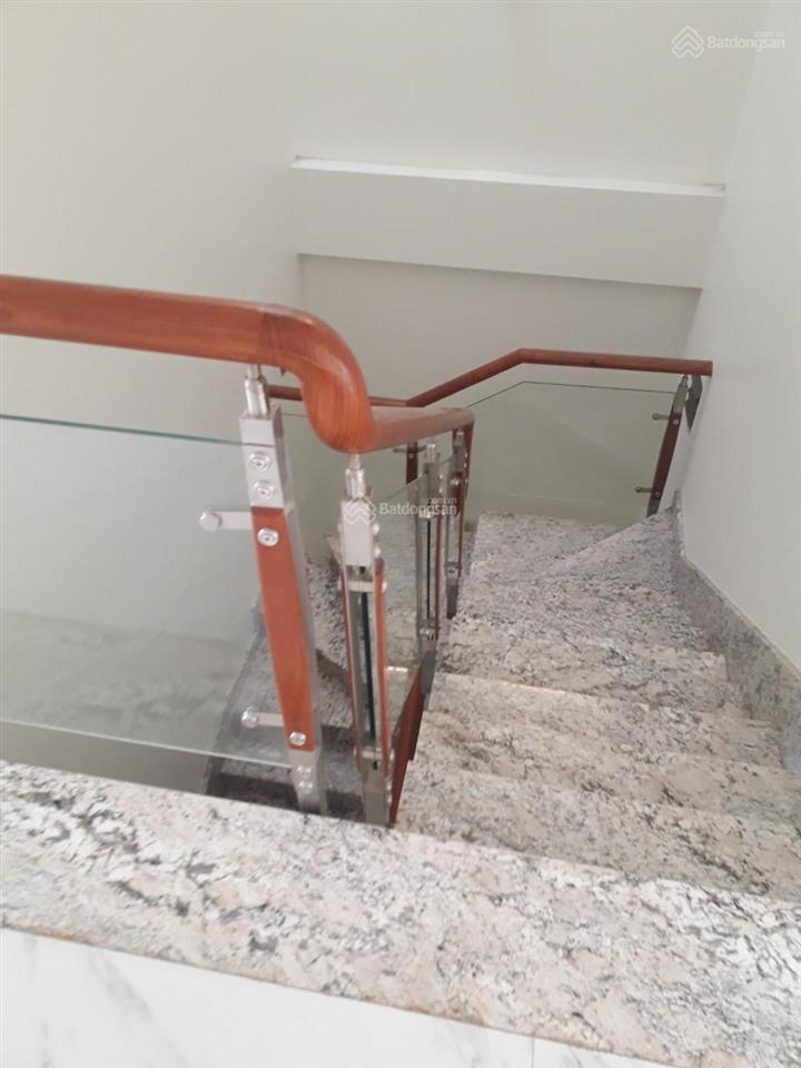 Cho thuê nhà âu dương lân, p3, q8 (gần chợ phạm thế hiển)