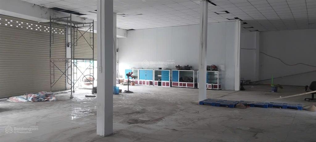 Cho thuê mặt bằng lớn quốc lộ 50 (nối dài), xã hưng long, tp.hcm.