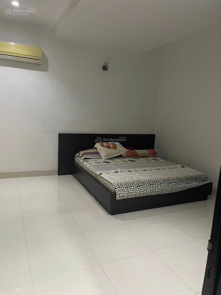 Cho thuê biệt thự (có hầm) kdc cao lỗ, p. 4, q. 8, tp. hcm (cách cầu chữ y tầm 1 km)
