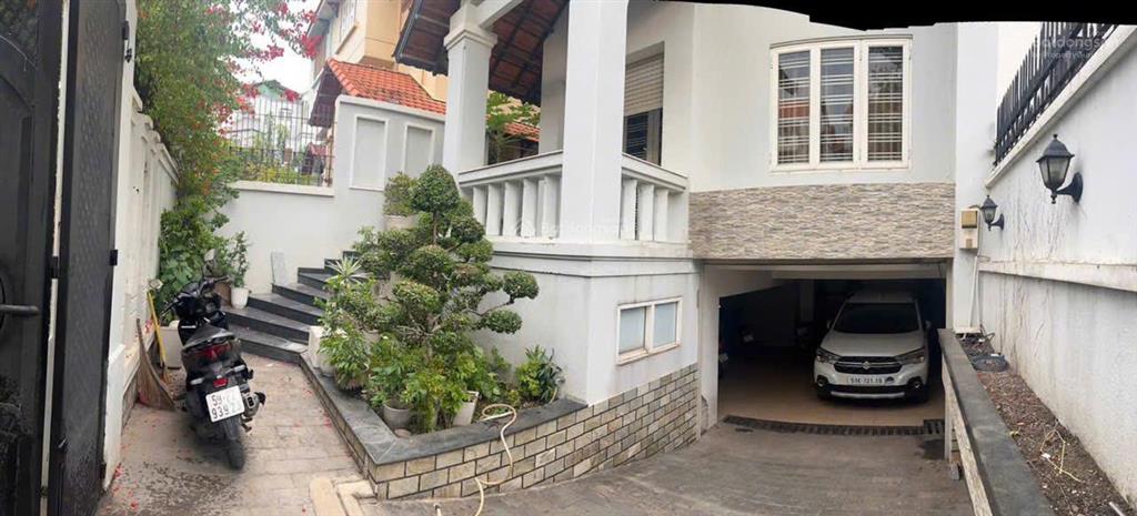 Cho thuê biệt thự (có hầm) kdc cao lỗ, p. 4, q. 8, tp. hcm (cách cầu chữ y tầm 1 km)