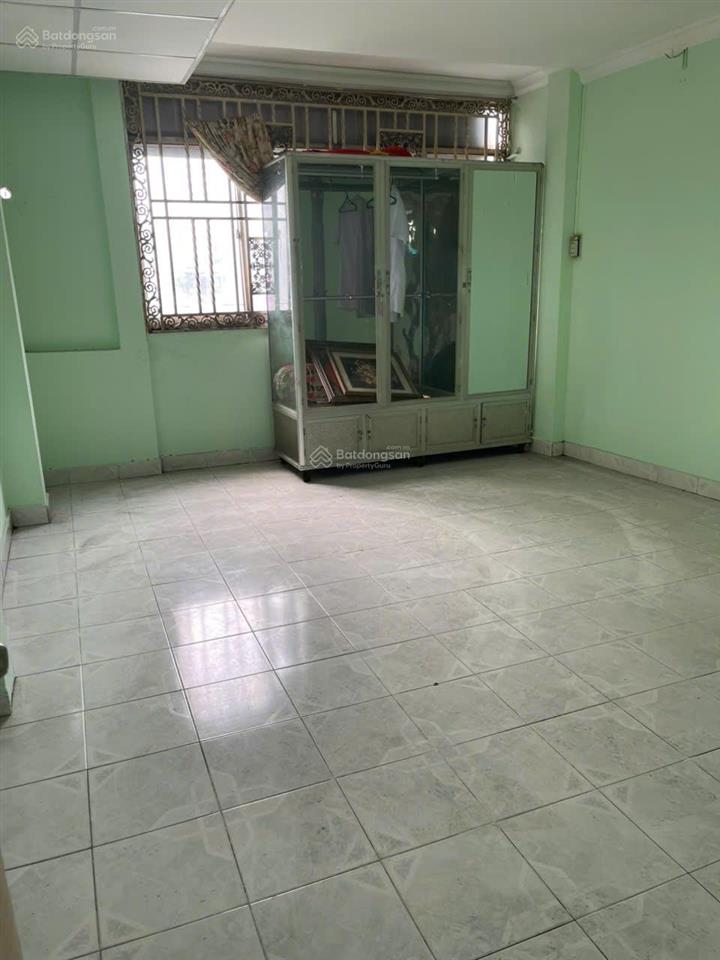 Sang lại nhà thuốc tây đường trần hưng đạo, p. chợ quán, tp. hcm (góc nguyễn văn cừ)
