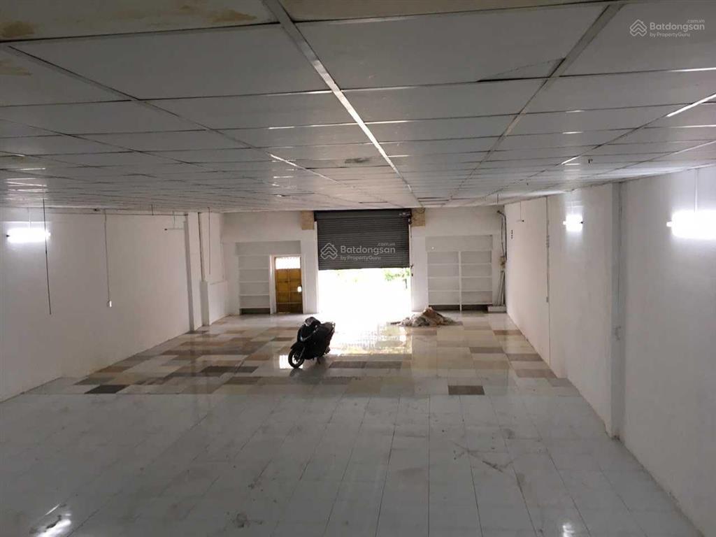 Cho thuê kho xưởng (320m2) đường c7, phạm hùng, bình chánh