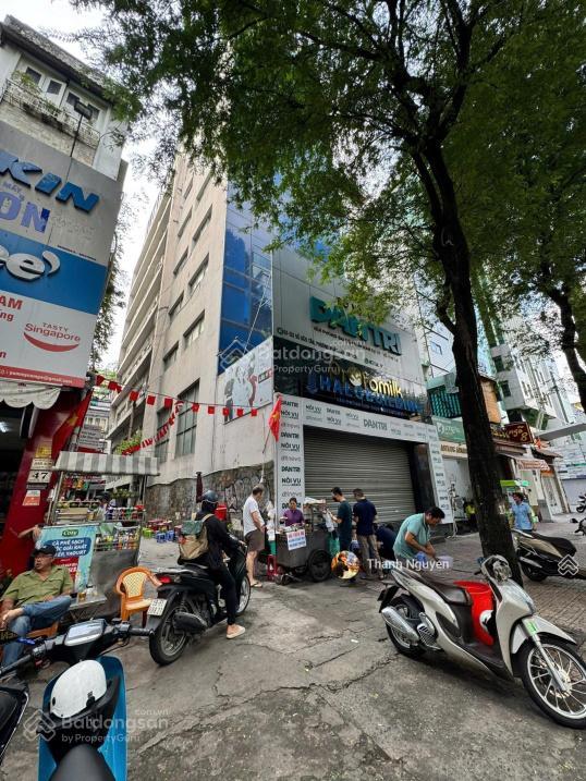Tòa nhà vip  góc 3 mặt tiền võ văn tần, quận 3  9x30m  10 tầng  hđ thuê 550 triệu  giá 250 tỷ