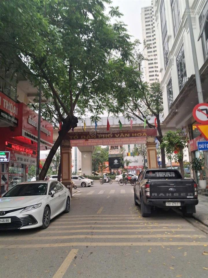 Bán nhà mặt phố lý thường kiệt phú la hà đông,36m mặt tiền 3,55m sổ vuông ko lỗi, kinh doanh tốt