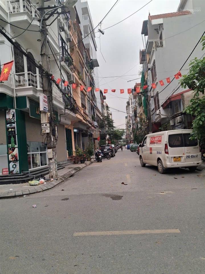 Bán nhà mặt phố lý thường kiệt phú la hà đông,36m mặt tiền 3,55m sổ vuông ko lỗi, kinh doanh tốt