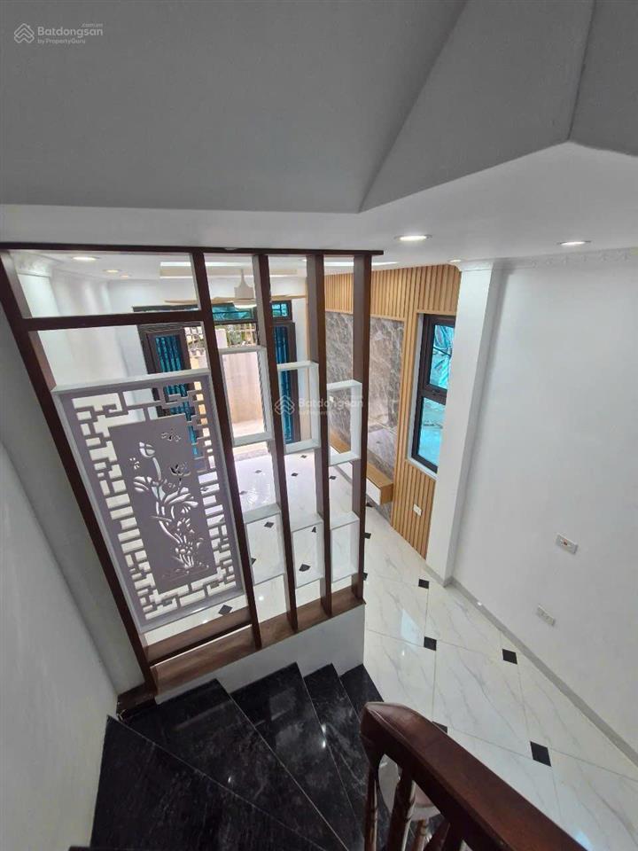 Bán gấp nhà riêng 40m 4 tầng lô góc xây mới đẹp tại dương nội hà đông gần st aeon mall. chỉ 8,38 tỷ