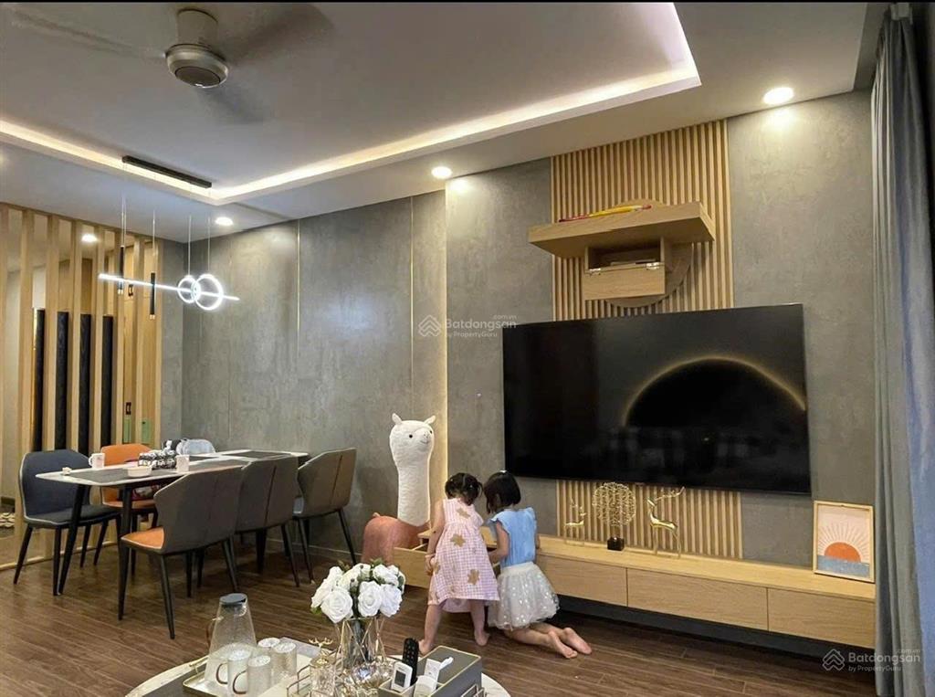 Bán căn hộ eco lake view, giá ưu đãi 5,4 tỷ, diện tích 77m2, 2pn, 2wc, hoàng mai, hà nội