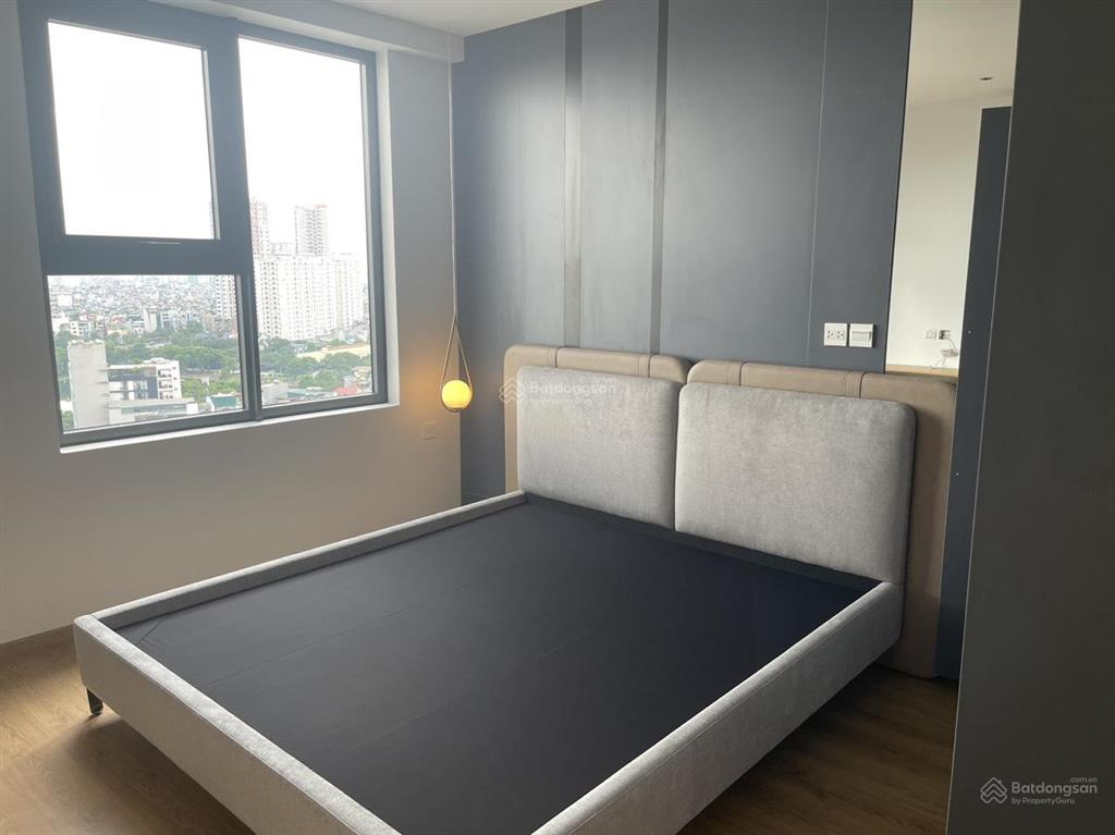 Bán căn helios 2pn giá chỉ 5,x tỷ.  0961 995 ***