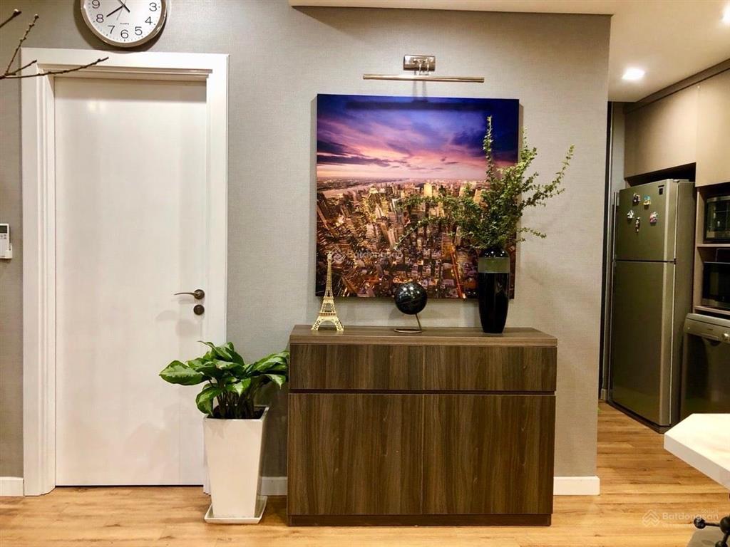 Bán căn rose town 2pn full nội thất hiện đại, diện tích 72m2 đã sẵn sổ, giá 4,8 tỷ
