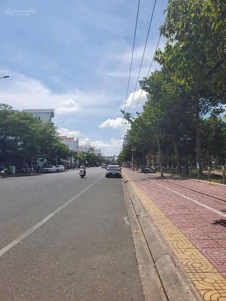 Cần bán cả 14 lô đất liền kề mặt tiền kinh doanh võ văn kiệt đối diện công viên  tp phan thiết