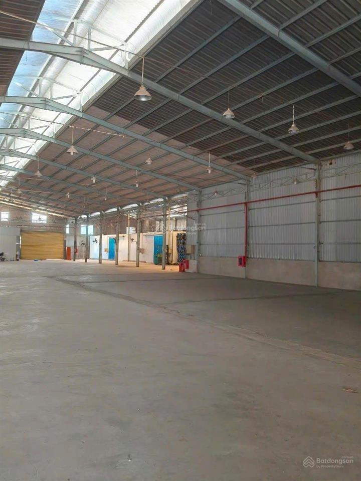 Bán đất 4ha4 (44.000m2) có sẵn kho xưởng mặt tiền qlo 1a xã hàm mỹ hàm thuận nam bình thuận cũ