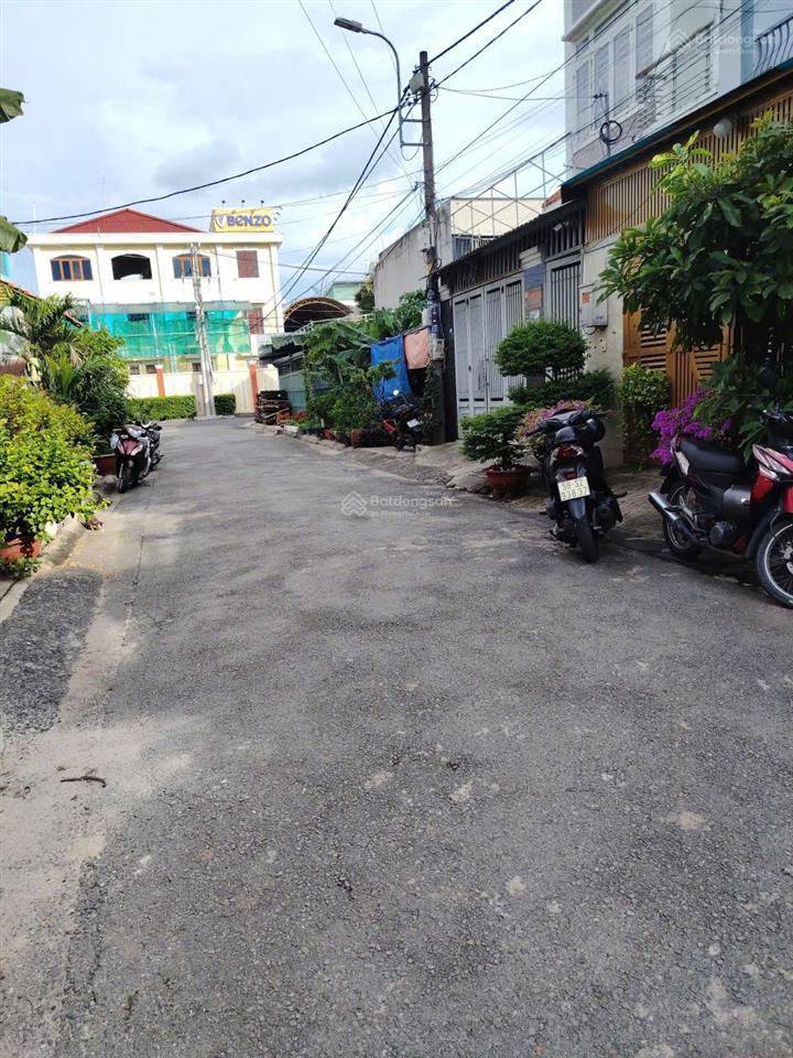 Kdc  đường nội khu ô tô ngủ trong nhà  xung quanh nhiều tiện ích cần thiết  4 tỷ