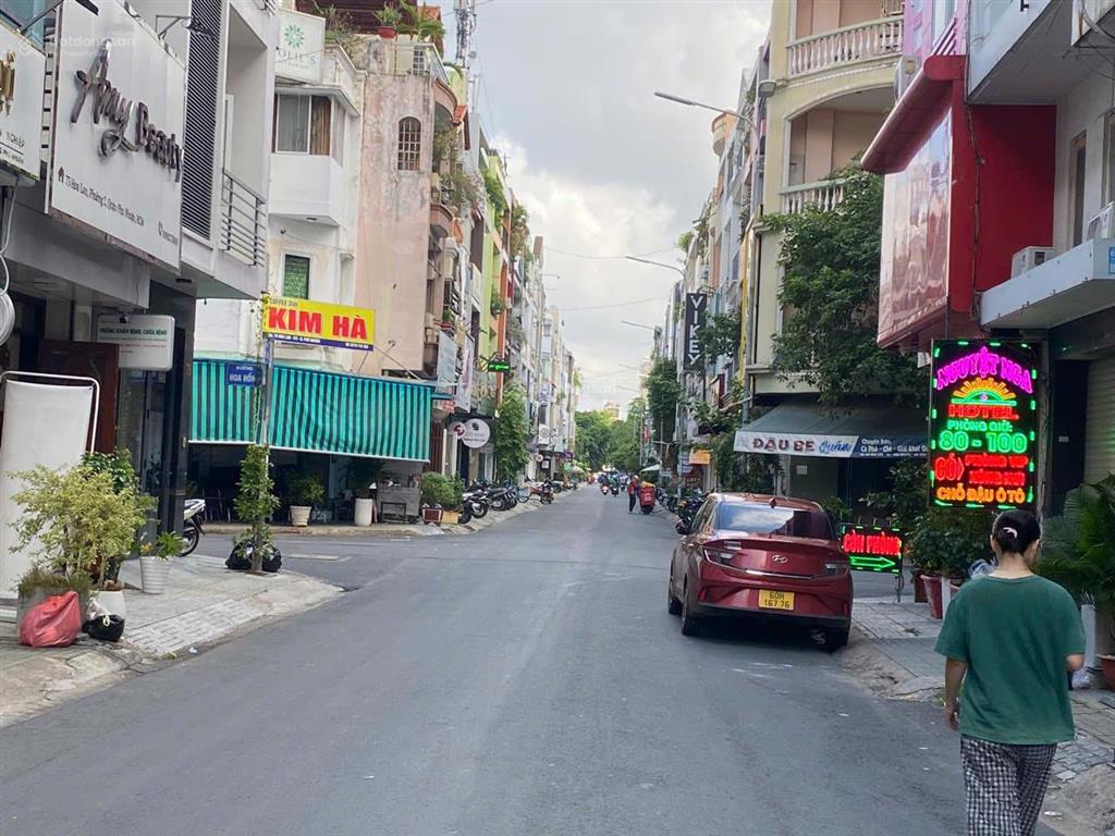 Gấp !!!  mt hoa lan  dt 4x16m  4 tầng  gía 22,5 tỷ tl