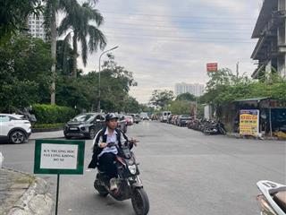 Chính chủ bán nhà liền kề đối diện chung cư khu đô thị mới văn khê