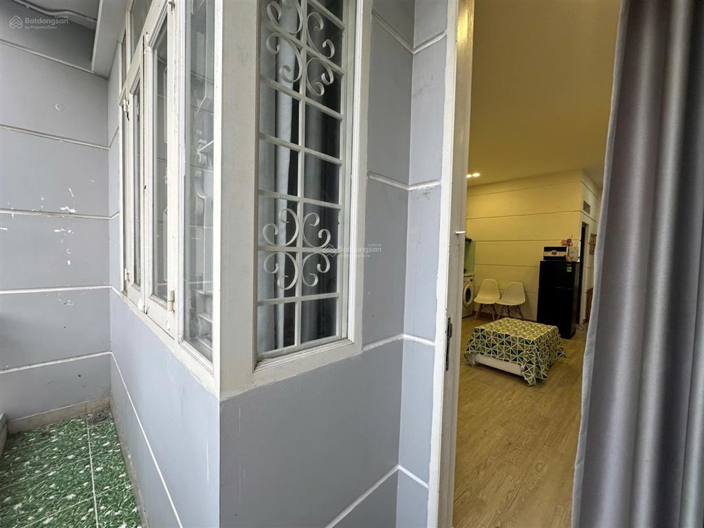 Cho thuê căn hộ bình thạnh, gần quận 1, full nội thất, ban công