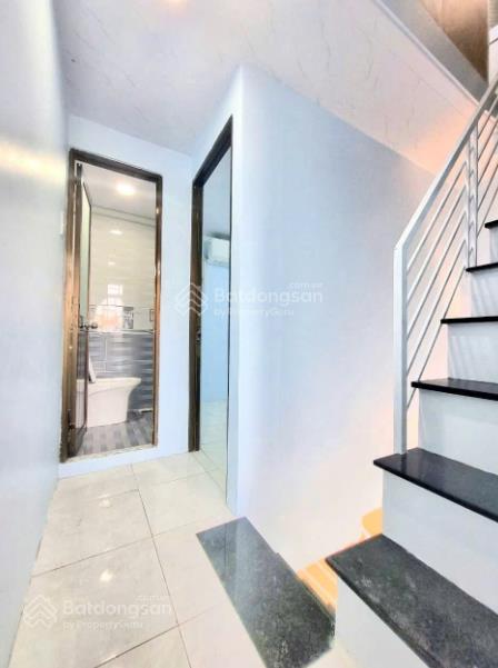 Bán nhà riêng giá siêu hời tại đường tên lửa, bình trị đông, bình tân, 1,75 tỷ, 22m2