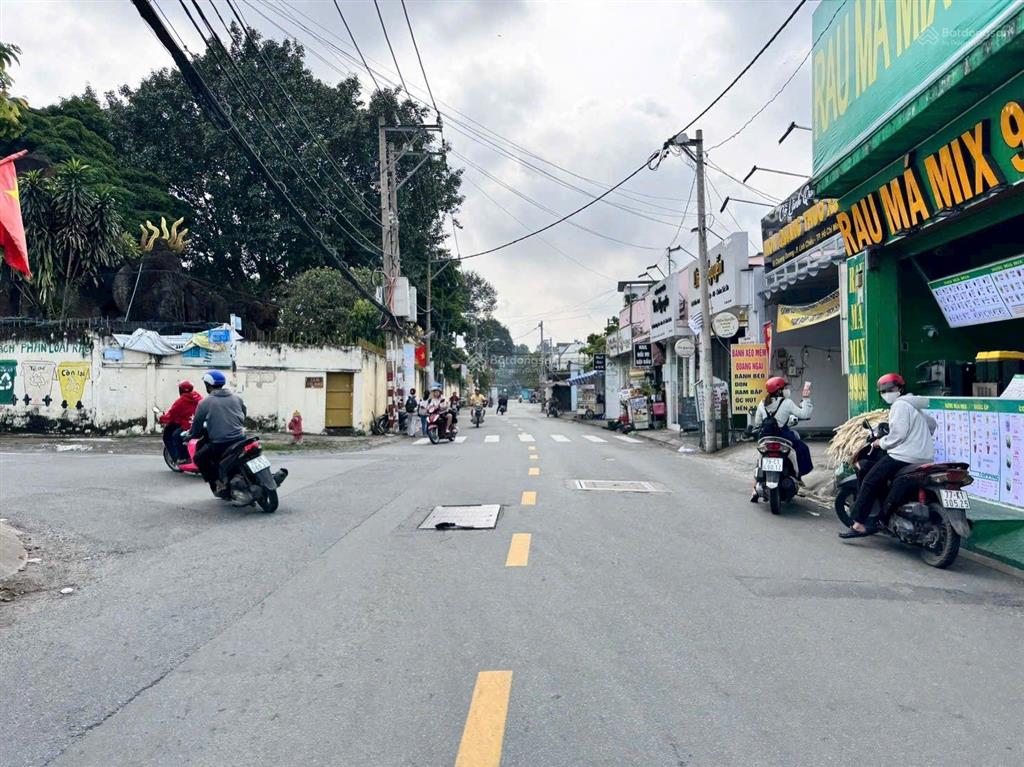 Mặt tiền kinh doanh nhà 5 tầng 5x30m2
chương dương, linh chiểu, thủ đức