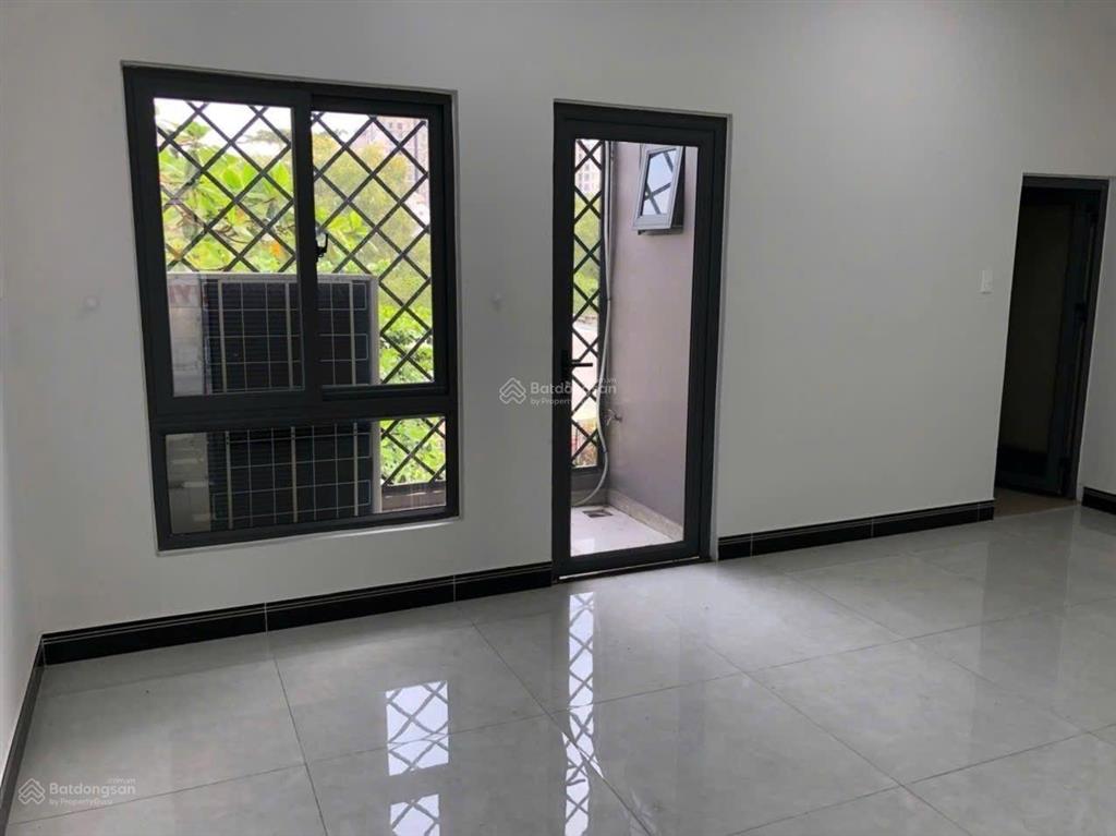 Tòa nhà 6 tầng 6x30m2 mặt tiền kinh doanh dương đình hội, phước long b