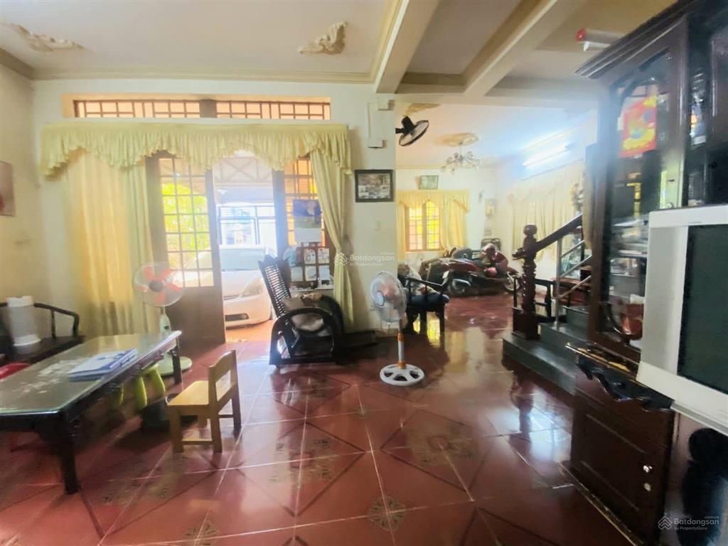 Biệt thự 2 tầng 10,2x21m2 đường ô tô né nhau lê văn việt, thủ đức