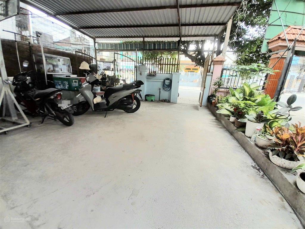 Mặt tiền kinh doanh 6x40m nhà cấp 4 dương văn cam, thủ đức