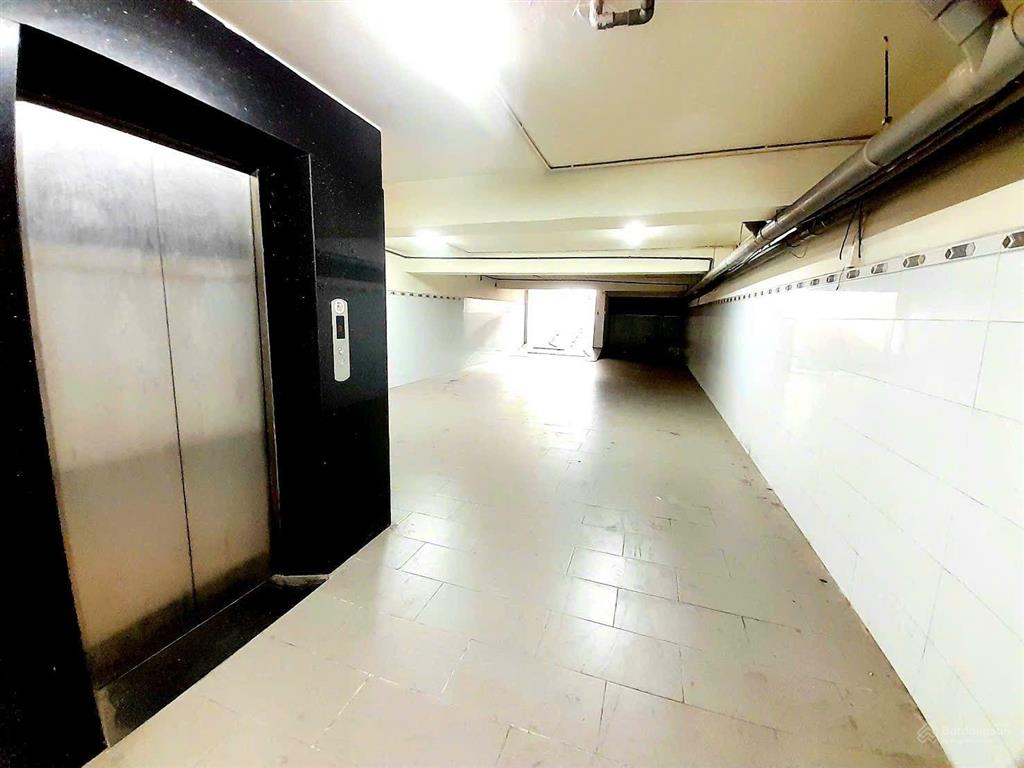Mặt tiền kinh doanh tòa nhà 6 tầng 6,5x28m2 đường hiệp bình, hiệp bình chánh